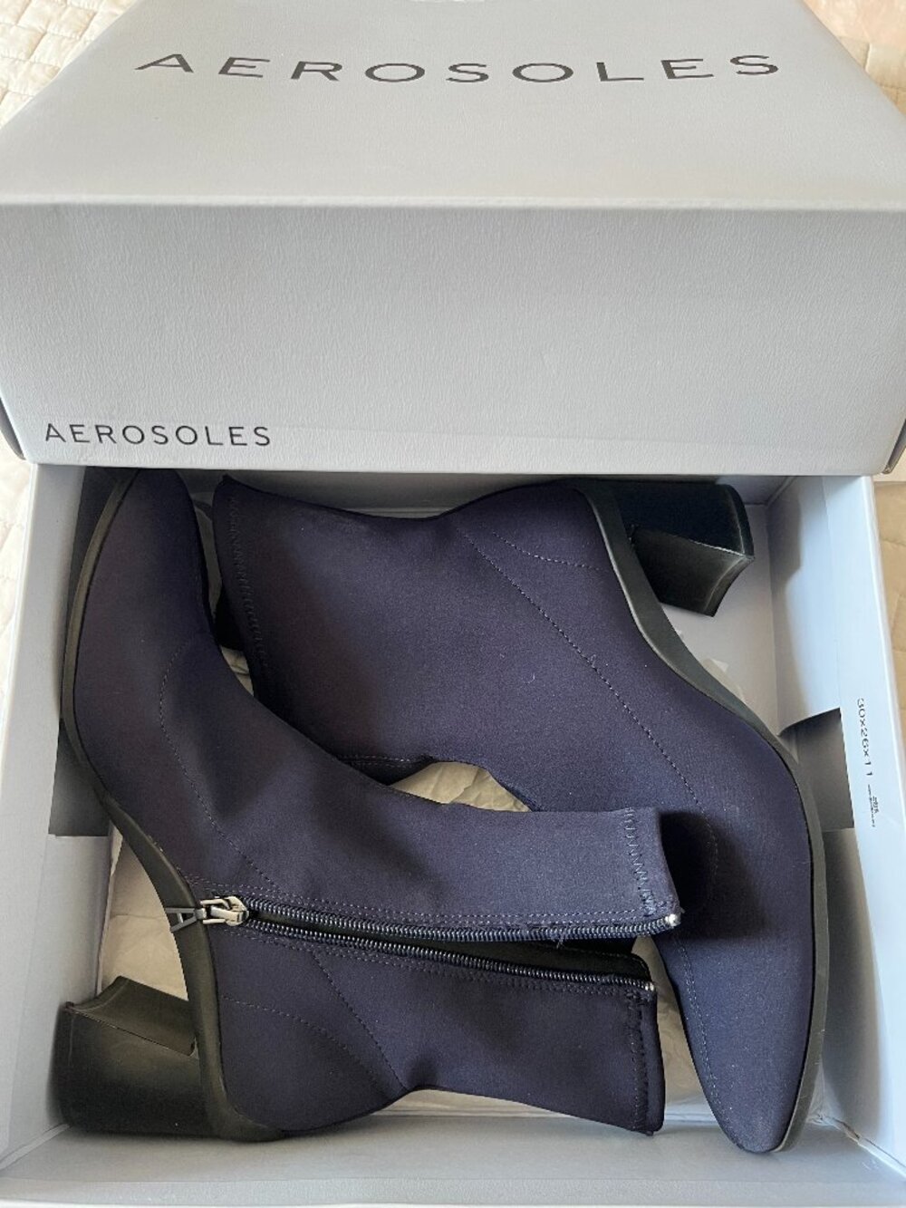 Aerosoles Womens Corinda All Season Navy Bootie w Block Heel